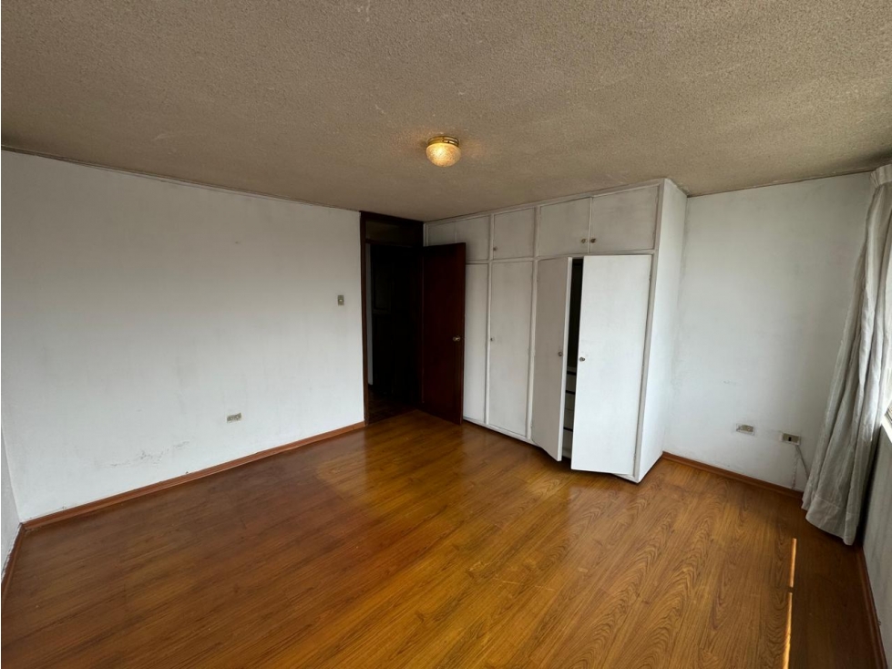 Venta Casa RENTERA Jipijapa / Centro Norte 450 m2 de terreno — foto 2