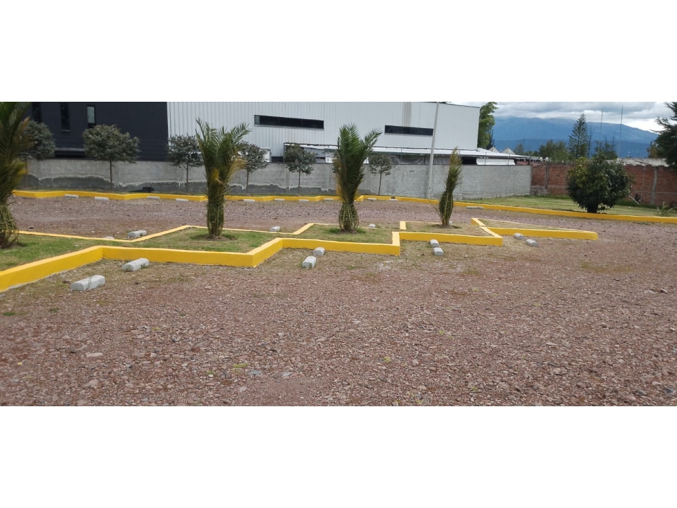Venta Terreno Esquinero Industrial o de vivienda Puembo 2.023 m2 — foto 3