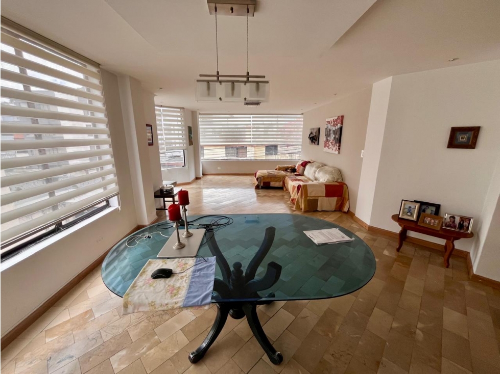 Venta Amplio Depar 3 dorm 170 m2 Monteserrin — foto 2