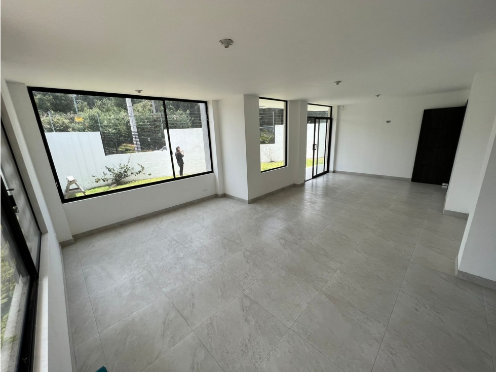 NUEVA Casa Valle de Los Chillos NO adosadas La Armenia — foto 5