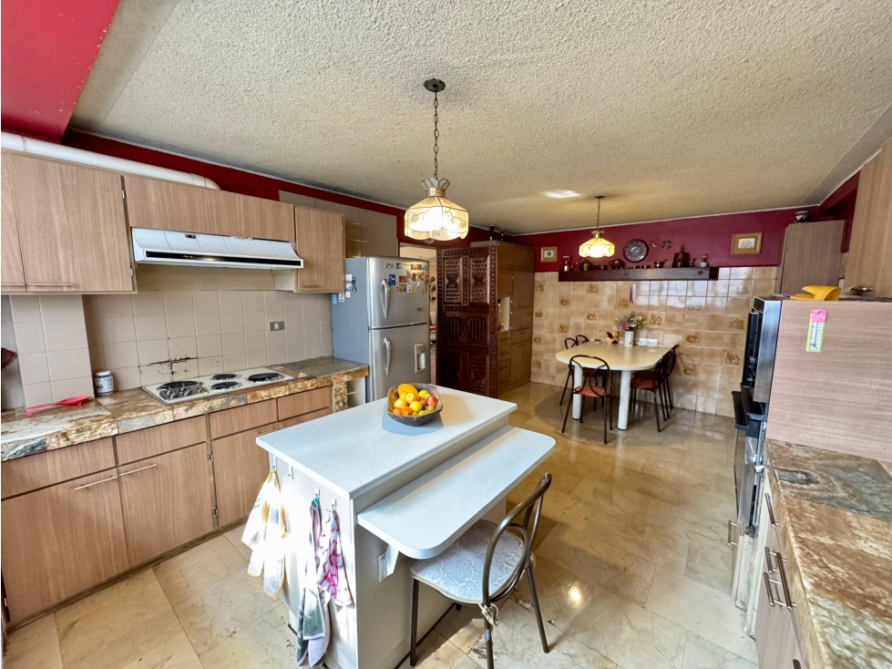 Venta Casa y Terreno 1.321 m2 Union Nacional / Centro Norte Quito - 6
