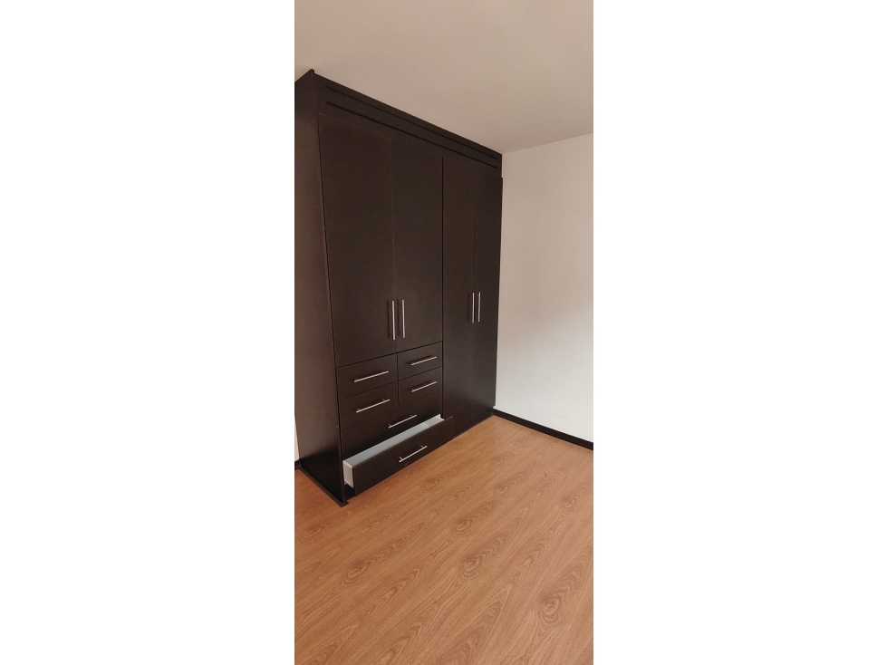 VENDO DEPTO 3 HABITACIONES EN CARCELEN — foto 2