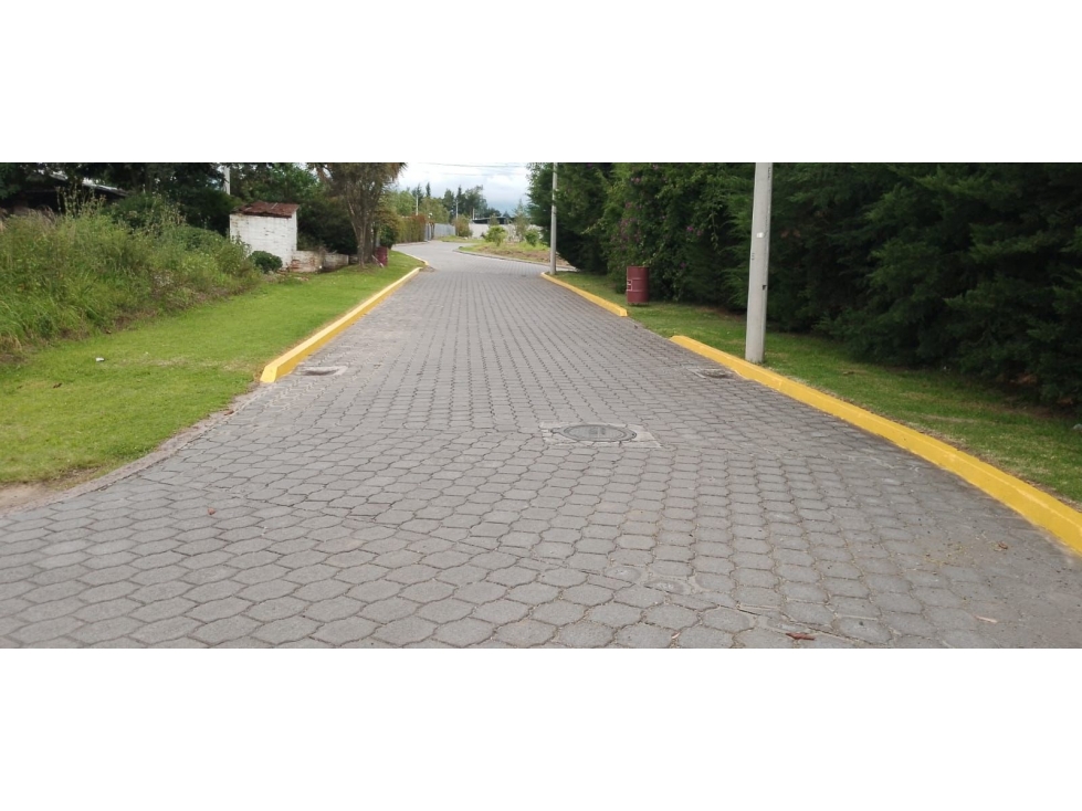 Venta Terreno Esquinero Industrial o de vivienda Puembo 2.023 m2 — foto 5