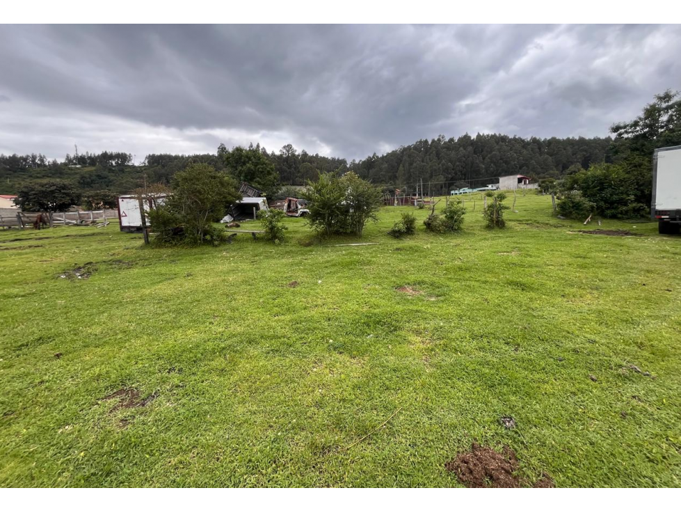 Terreno en Venta Sangolquí Selva Alegre 3.678 m2 — foto 2
