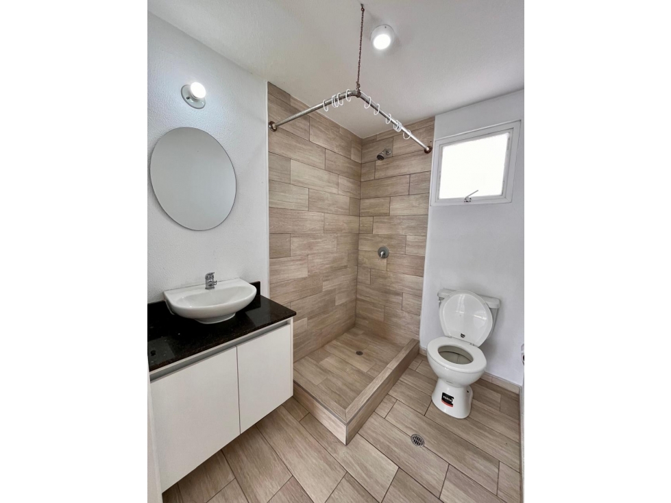 Rento Depto 3 Habitaciones en Carcelen — foto 6