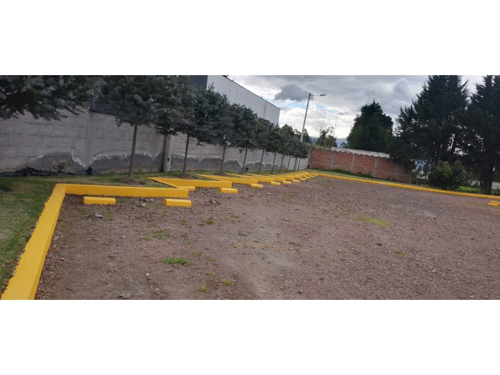Venta Terreno Esquinero Industrial o de vivienda Puembo 2.023 m2 — foto 6