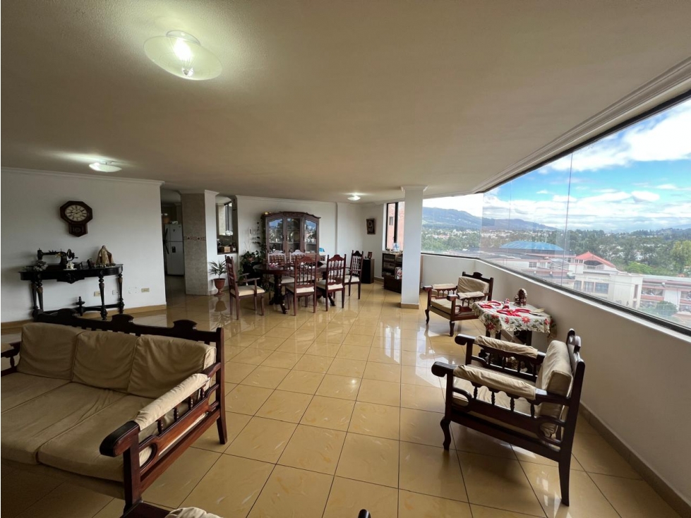 Venta OPORTUNIDAD Depar super amplio 231m2 de 4 dorm Sangolquí — foto 5