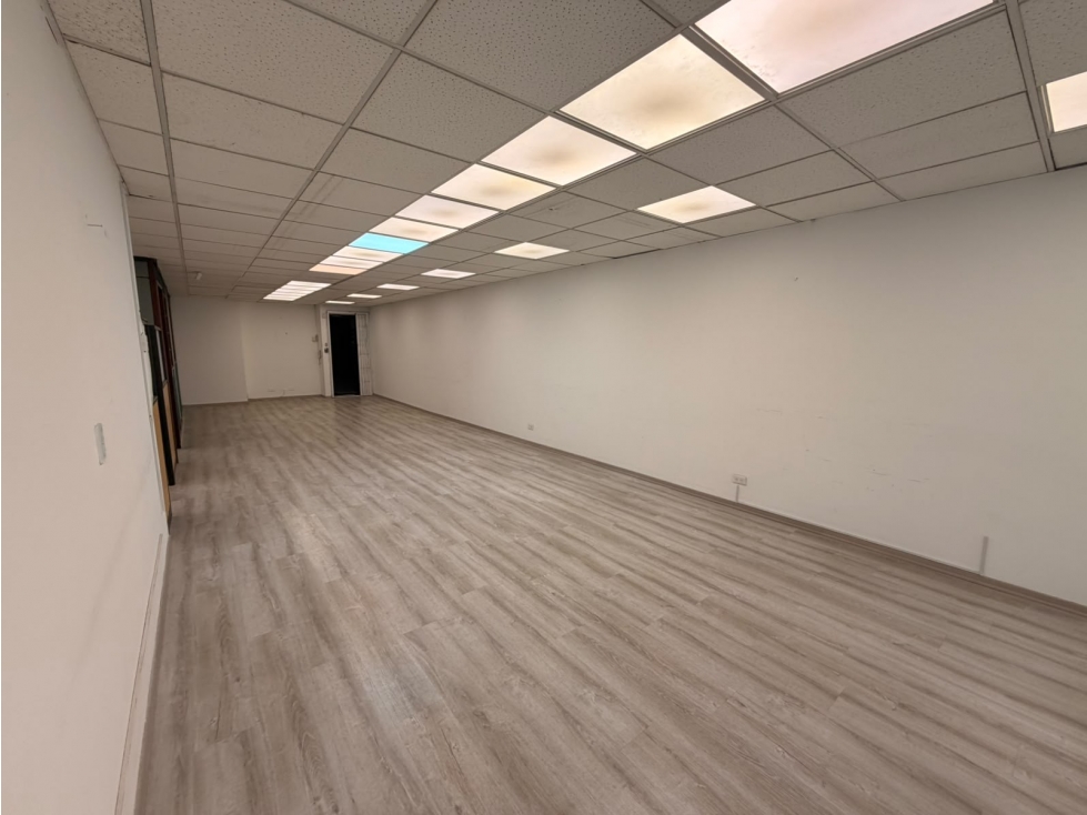 Renta Oficina 130 m2 Republica del Salvador — foto 6