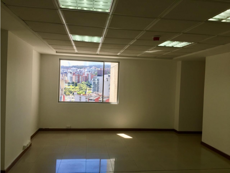 Renta Oficina 41 m2 Av. Republica — foto 5