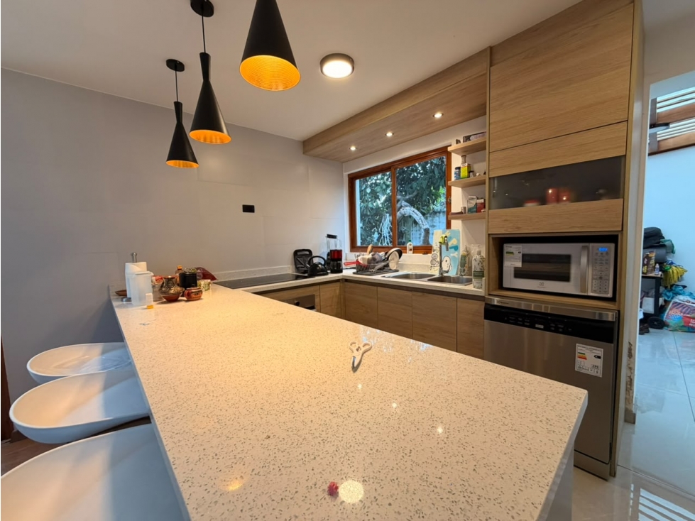 Vendo Casa 4 Dormitorios 135 m2 Cumbaya - La Primavera — foto 6