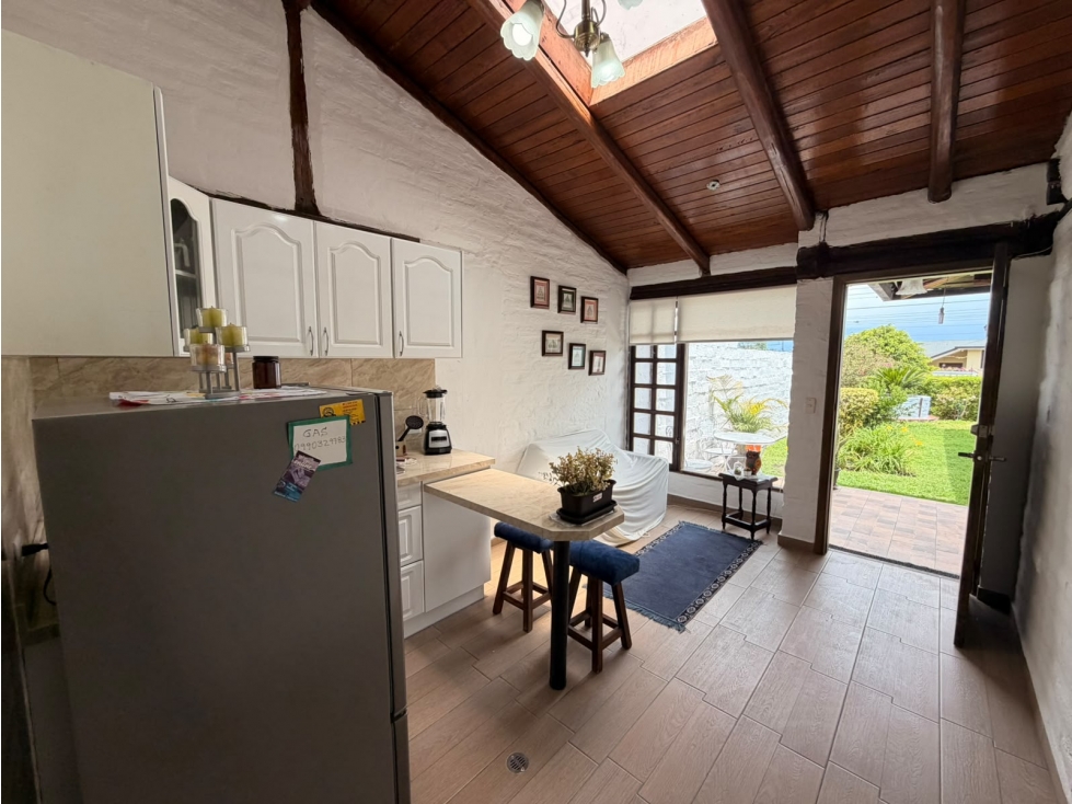 Renta Suite amoblada en Cumbayá 52 m2 — foto 3