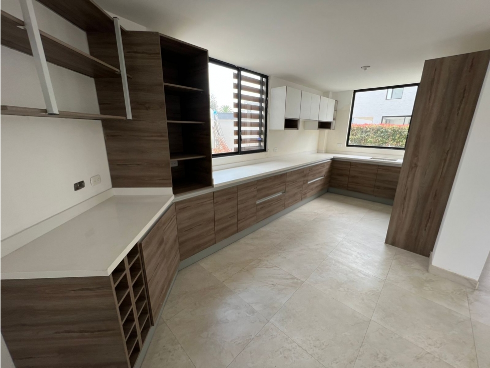 NUEVA Casa Valle de Los Chillos NO adosadas La Armenia — foto 3