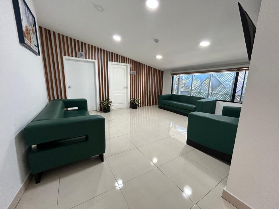 Renta Consultorios Médicos u oficinas Sangolquí Santa Clara — foto 5