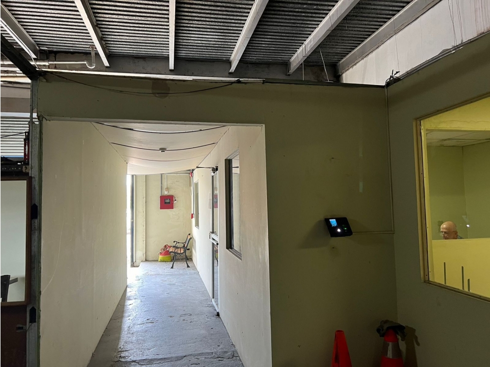 Galera Parque Industrial Costa del Este | 800 m² | $4,900 — foto 5