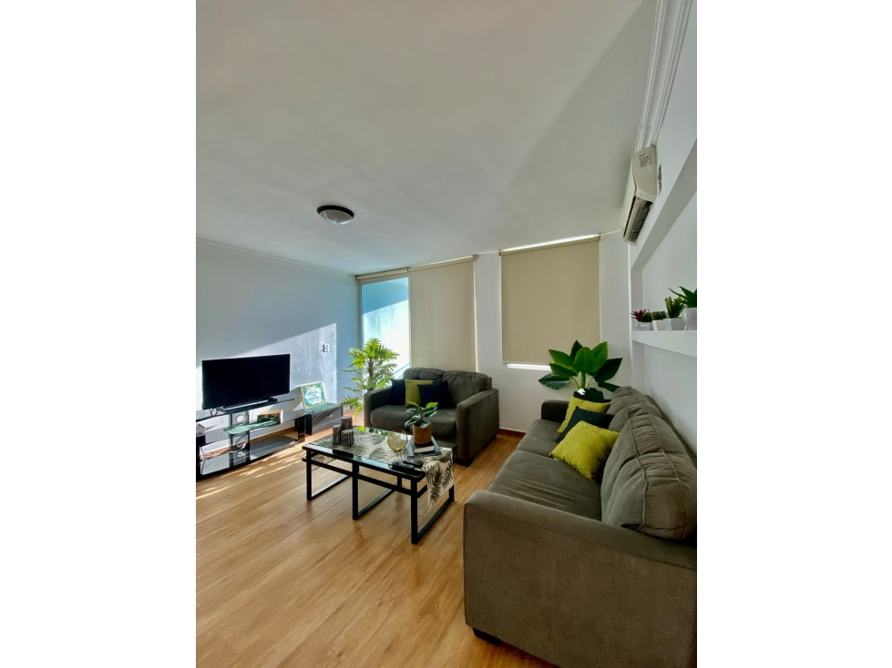 Alquilo apartamento pH Aquazul amueblado Bellavista 2R — foto 4