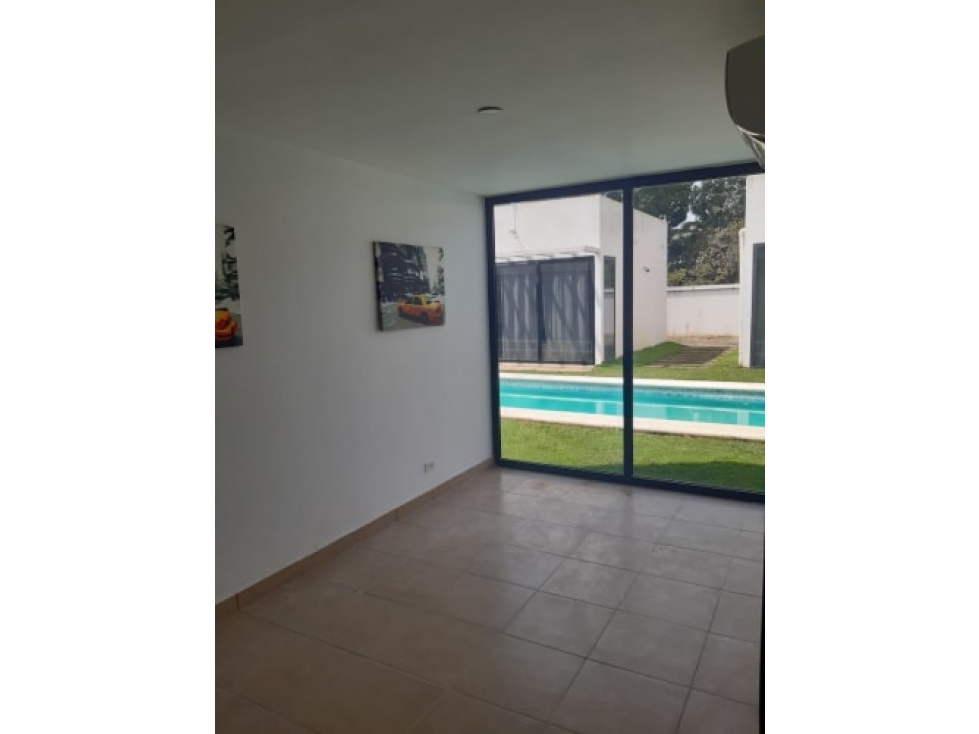 SE VENDE CASA EN EL PH VILLAGE AT THE POOL EN ANTON RIO HATO - 4