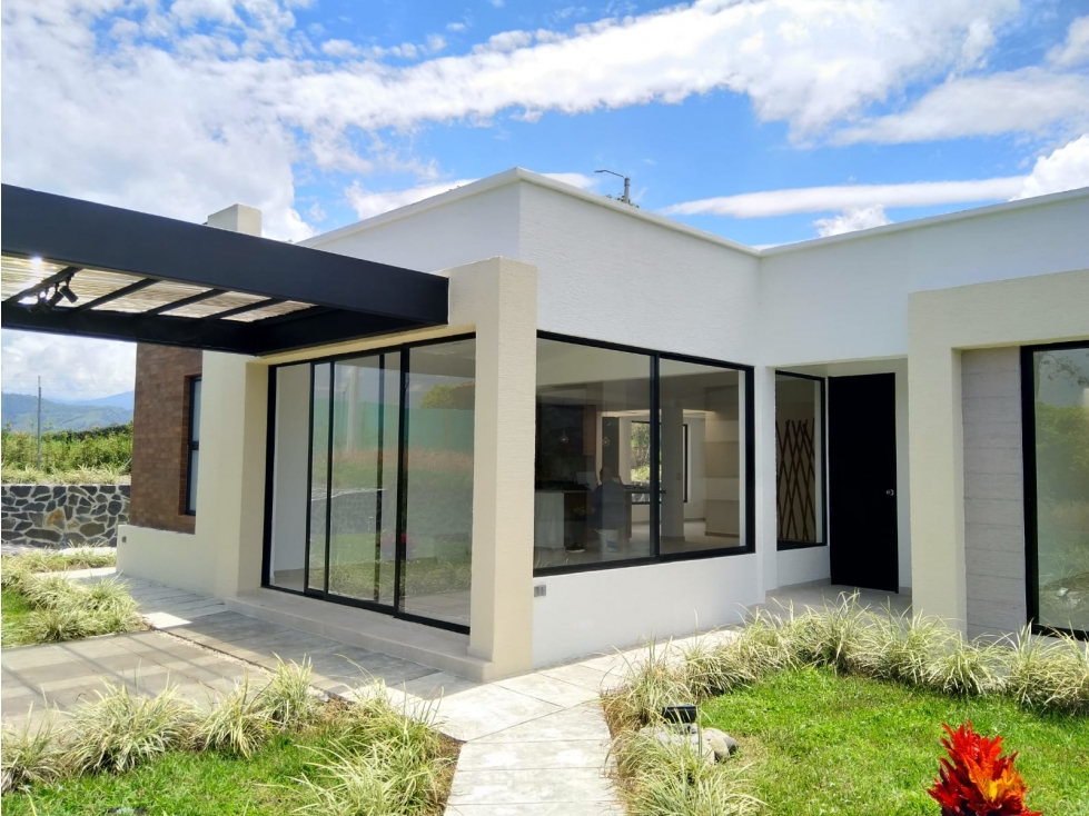 Venta de casa campestre en Vía Armenia
