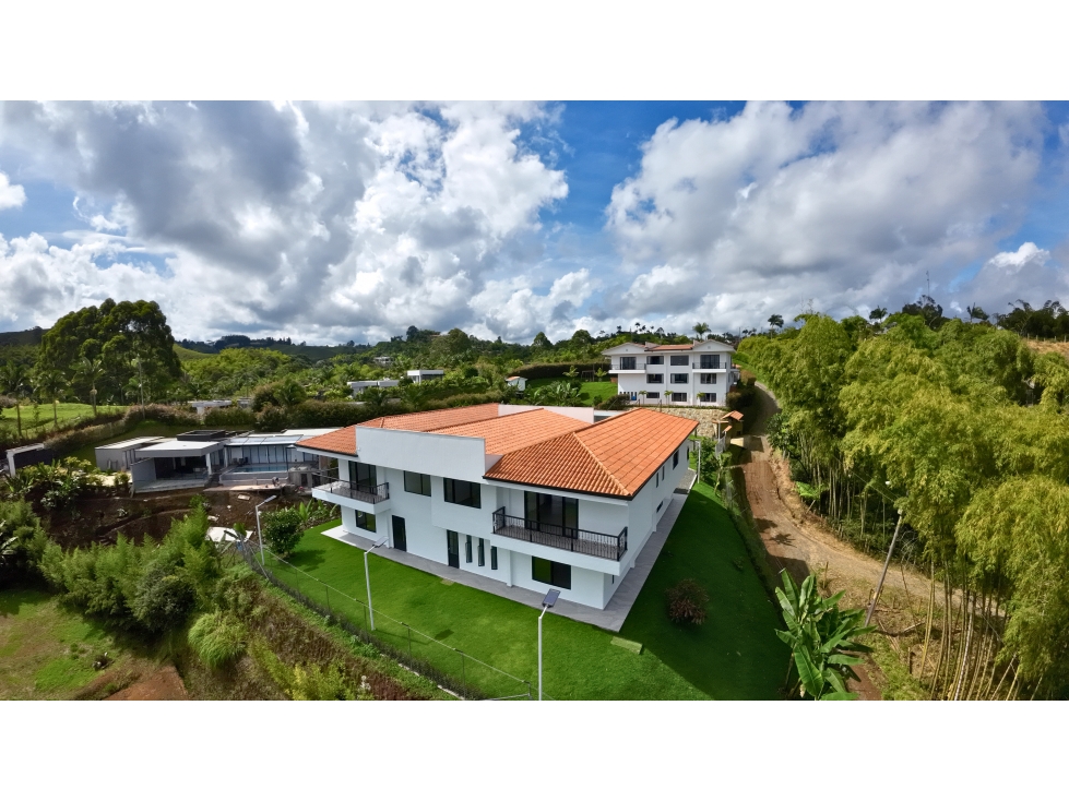 Casa Campestre en Venta en Condina Pereira