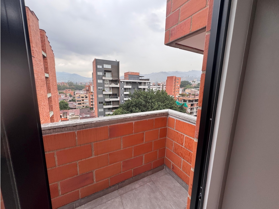 VENTA APARTAMENTO EN MEDELLIN, LAURELES NOGAL — foto 4