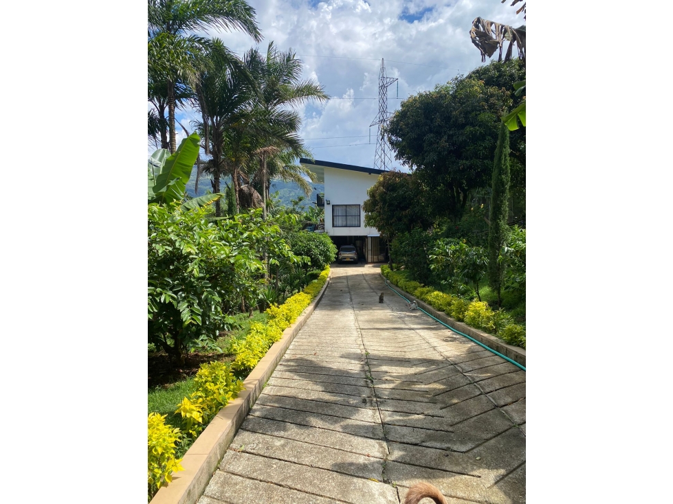VENTA FINCA EN GIRARDOTA, VEREDA EL PARAISO
