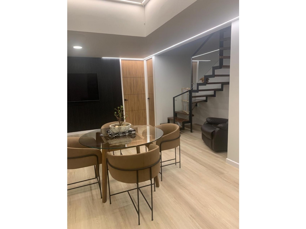Venta Apartamento Dúplex en El Medellín Poblado
