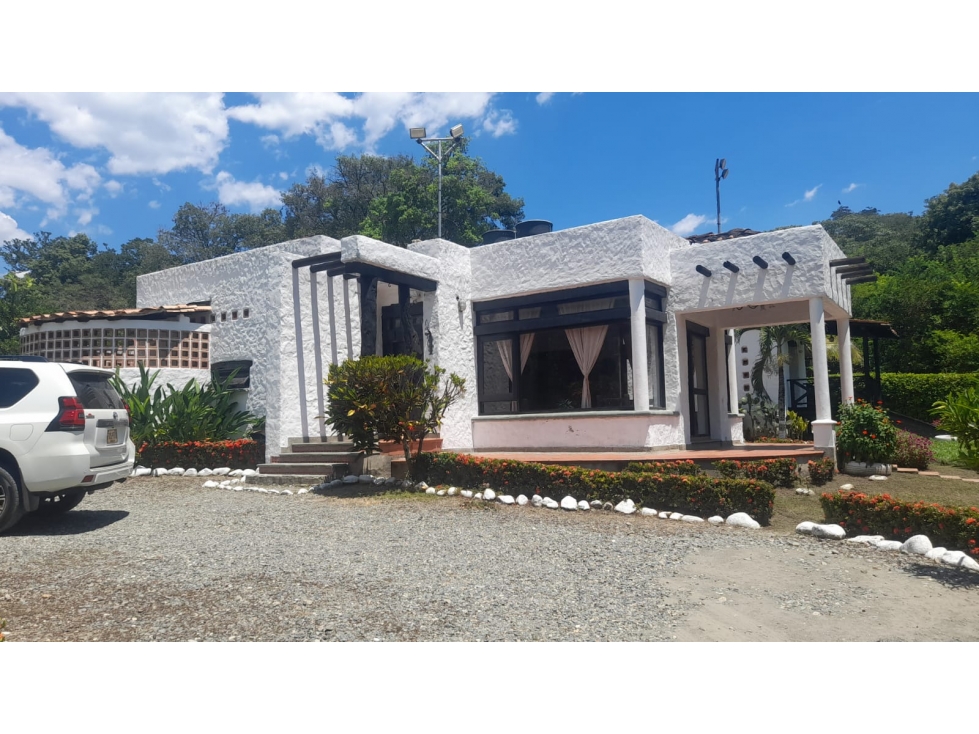 FINCA (rancho mexicano) EN SOPETRAN, VIA A OLAYA. SE VENDE