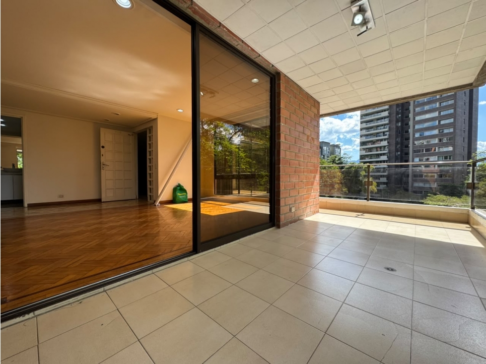 VENTA APARTAMENTO EN MEDELLIN, POBLADO LOMA DE LOS PARRA — foto 6