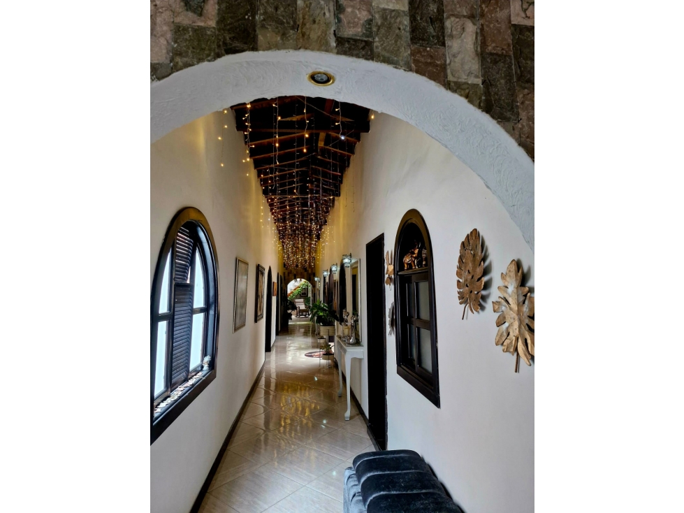 Casa con Apartamento en Venta, Buenos Aires, Medellín — foto 3