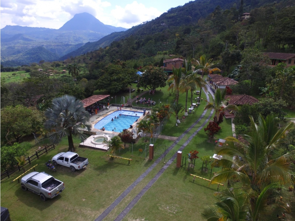 Se Vende Finca Hotel en Amagá, Antioquia Sector Camilocé - 1