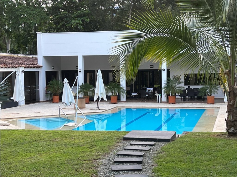 VENTA FINCA EN SANTA FE DE ANTIOQUIA, VEREDA EL ESPINAL.