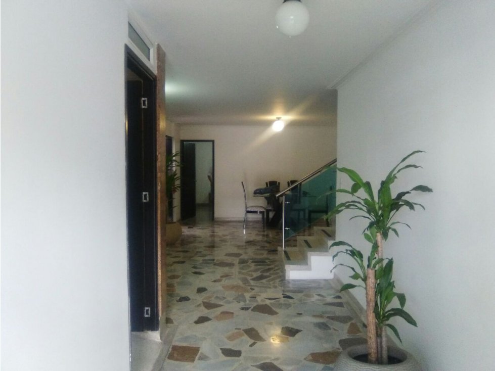 VENTA CASA UNIFAMILIAR, EN MEDELLIN GLORIETA BULERIAS — foto 3