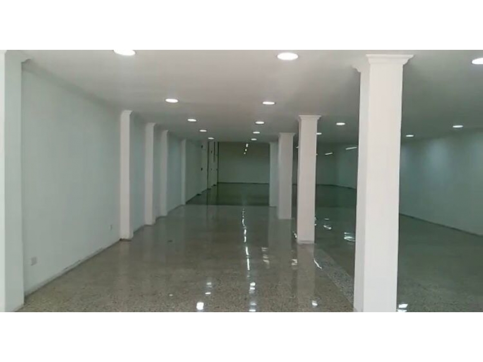 LOCAL COMERCIAL MEDELLIN, SAN JUAN .