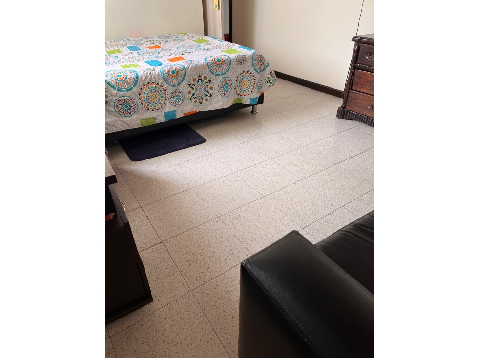 Casa Segundo Piso, La Castellana Medellín - Se Vende - 5