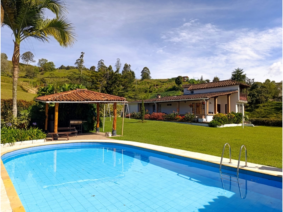 VENTA FINCA EN SANTUARIO, CERCA AUTOPISTA MEDELLIN-BOGOTA - 6