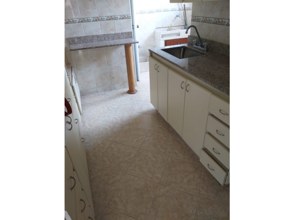 VENTA APARTAMENTO EN MEDELLIN LAURELES ESTADIO — foto 2