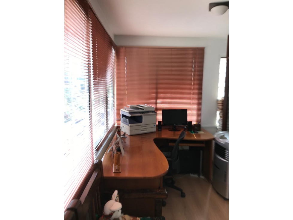 VENTA OFICINA EN MEDELLIN CENTRO. AV ORIENTAL CON LA PLAYA — foto 4