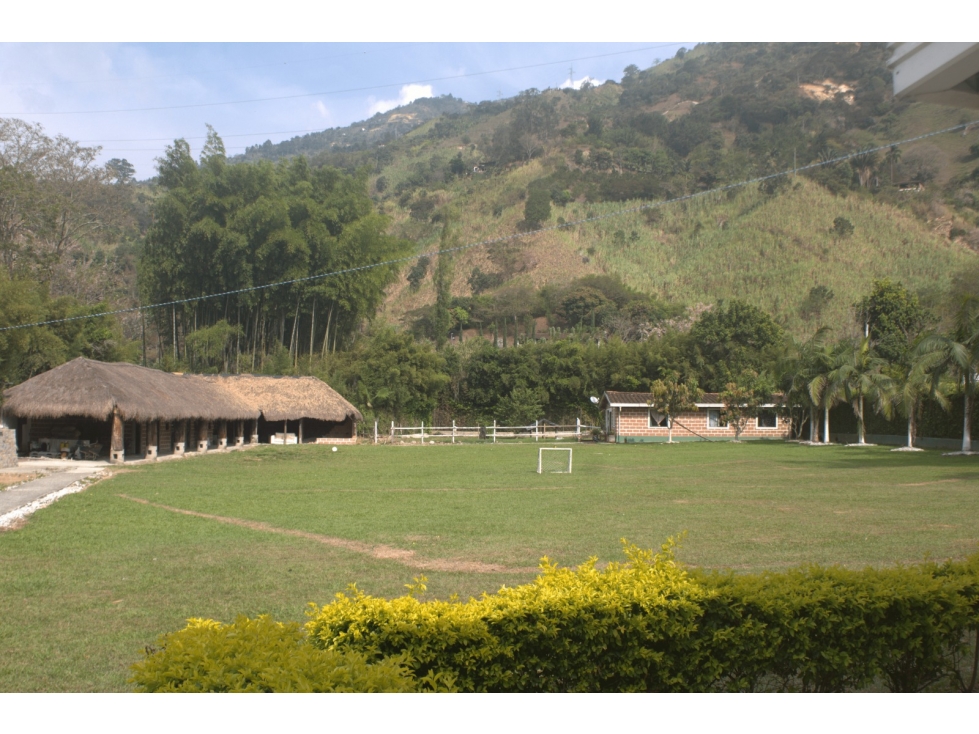 Se Vende Finca en Girardota, Sector Enka — foto 5