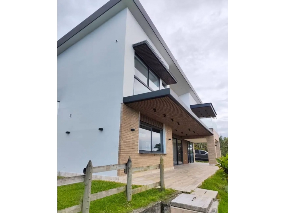 Se Vende Casa de Lujo, Loma del Escobero, Envigado — foto 2