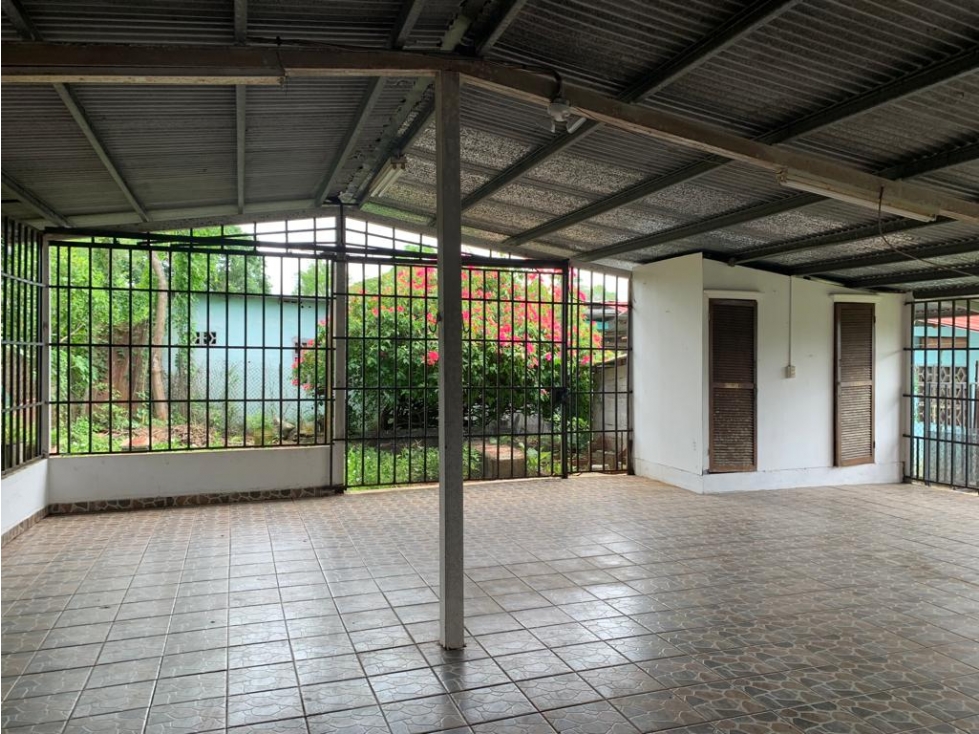 VENDO CASA EN LA CHORRERA BARRIO BALBOA CERA TULIHUECA — foto 5