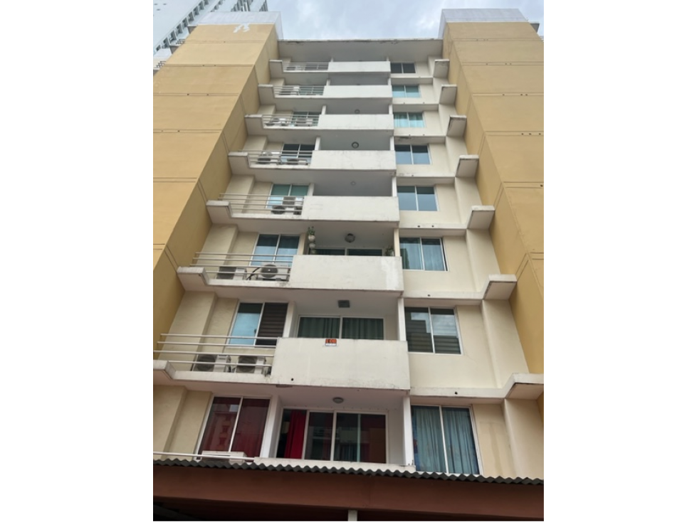 VENDO APARTAMENTO PH GREEN PARK