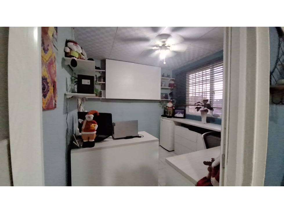 VENDO HERMOSA REMODELADA CASA URB. CAMINO REAL SAN ANTONIO — foto 6