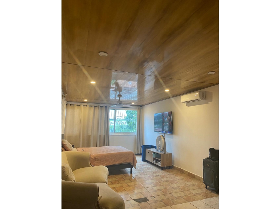 ALQUILO CASA BRISAS DEL GOLF AMPLIA EN LAS TERRAZAS — foto 2