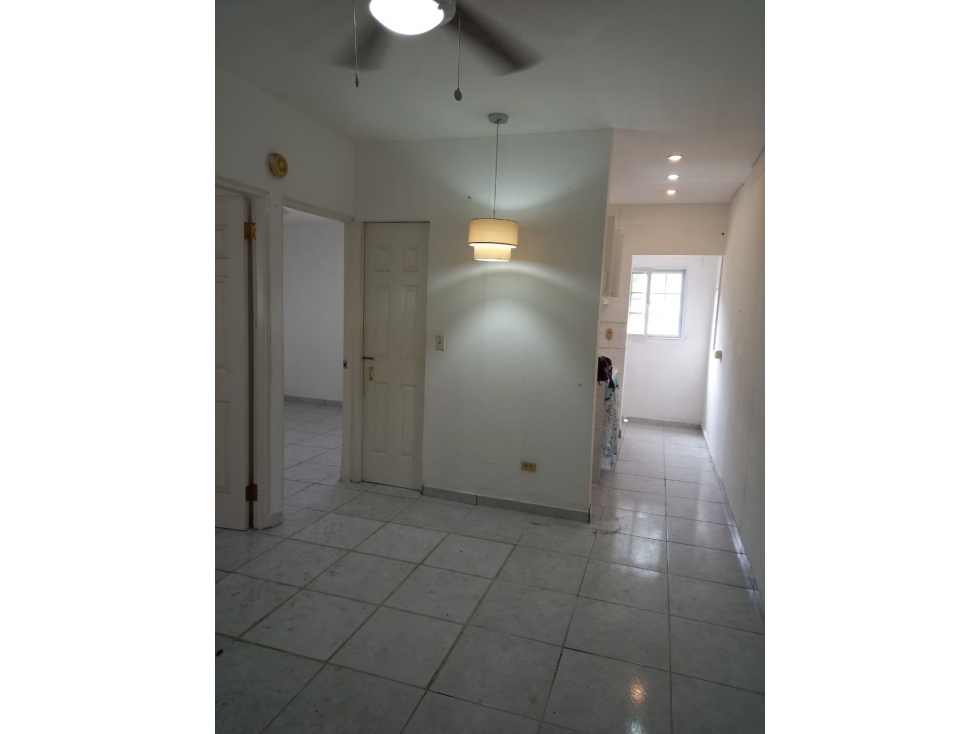 ALQUILO APARTAMENTO EDIFICIO SALOMON LOCERIA — foto 2