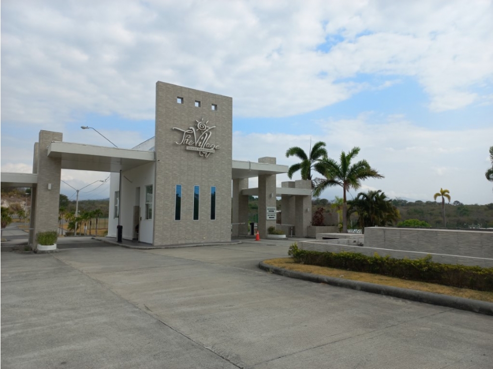 Alquilo en PH The Village Beach Residences en San Carlos - 2