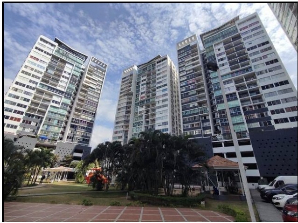 VENDO GANGA PH CENTRAL PARK TORRE BROADWAY