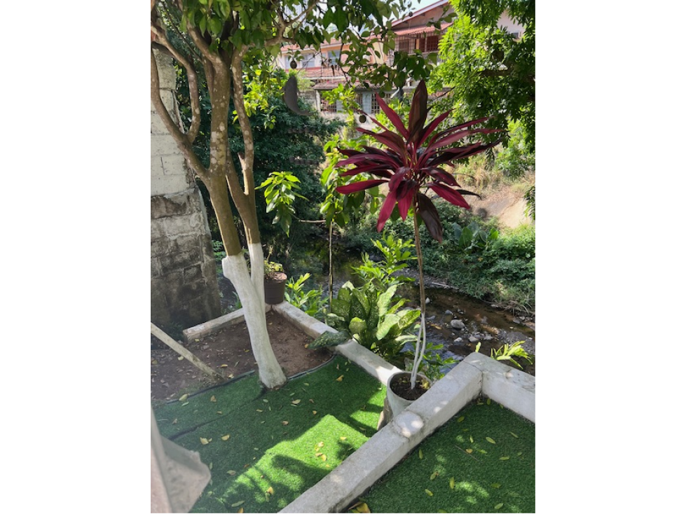 VENDO AMPLIA CASA EN CONDADO DEL REY — foto 3