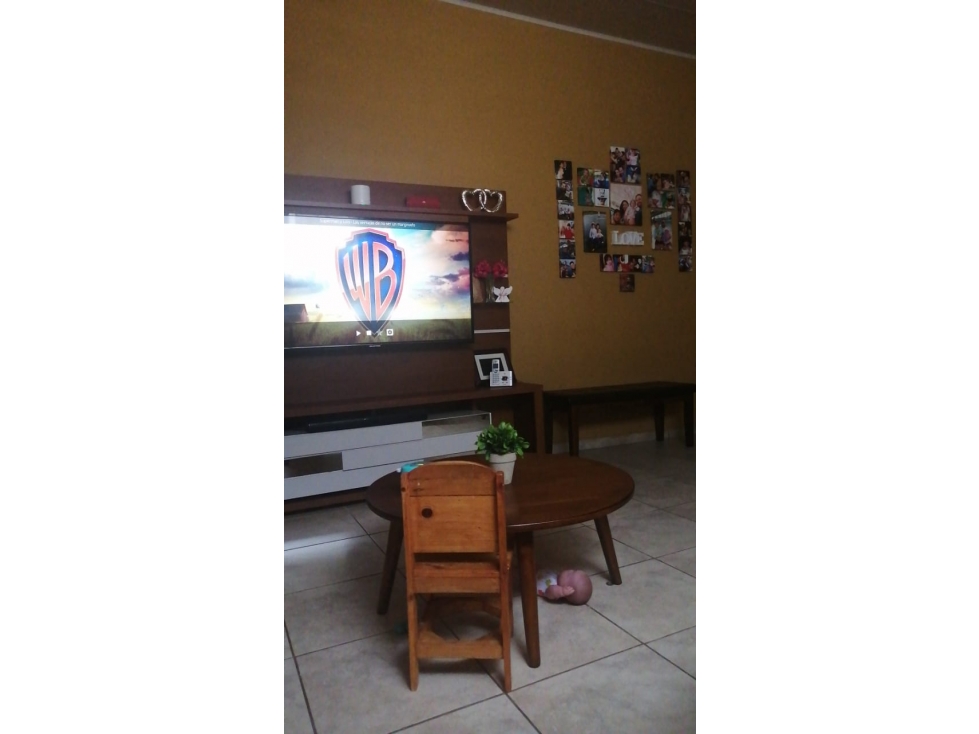 VENDO CASA BRISAS DEL GOLF CON PANALES SOLARES REMODELADA — foto 3