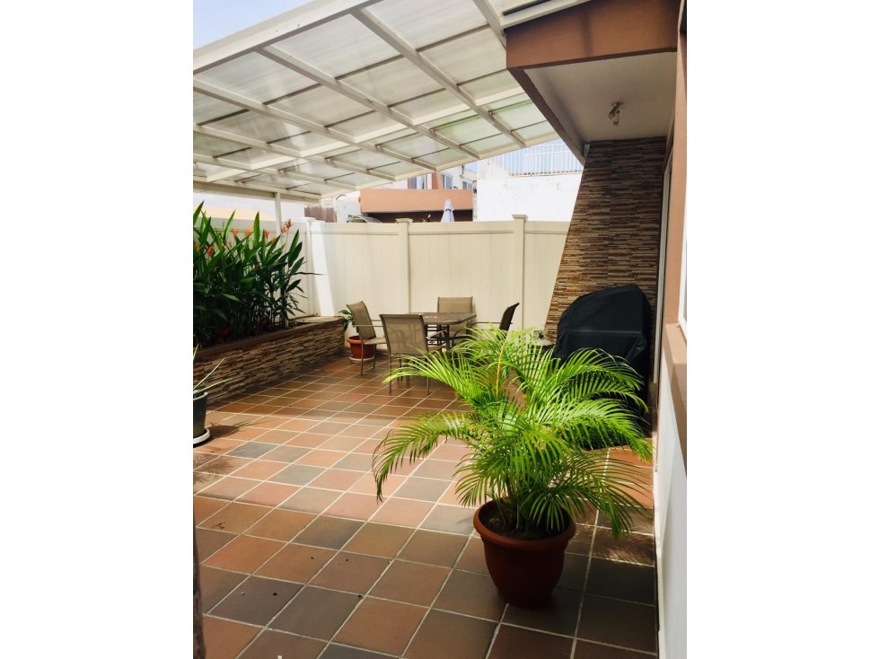 Vendo Casa PH Everest Paseo del Norte Brisas del Golf — foto 3