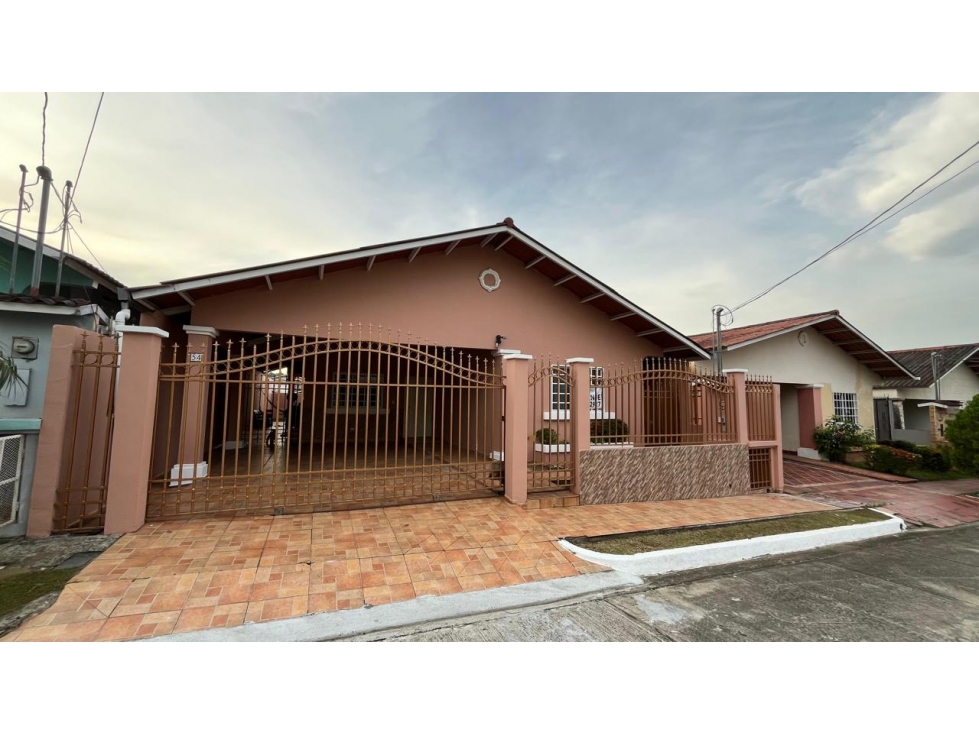ALQUILO HERMOSA CASA EN QUINTAS REALES DE VILLA ZAITA