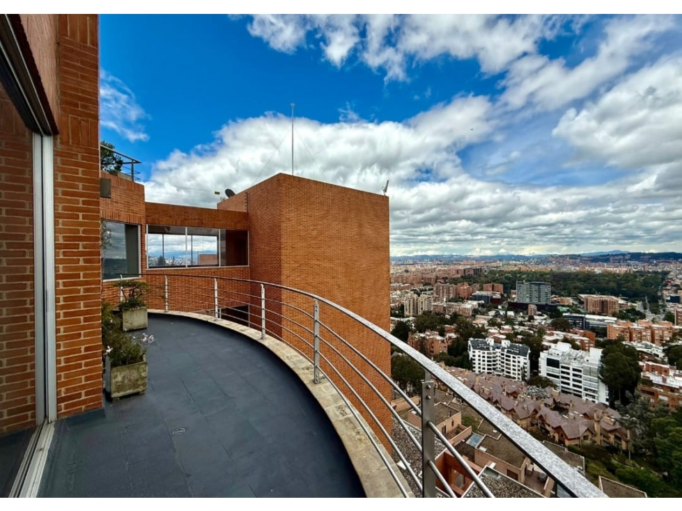 Bosque Medina Espectacular Penthouse con Terraza 422 m2